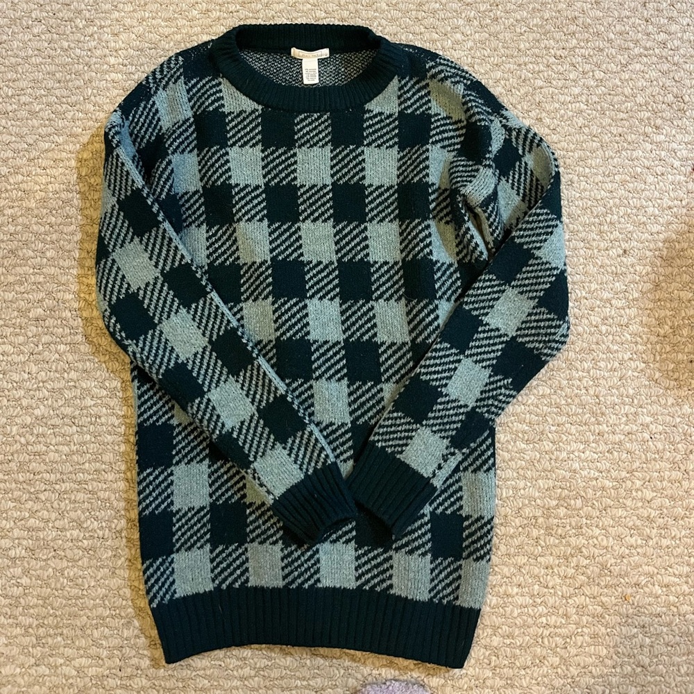 Brand new sweater